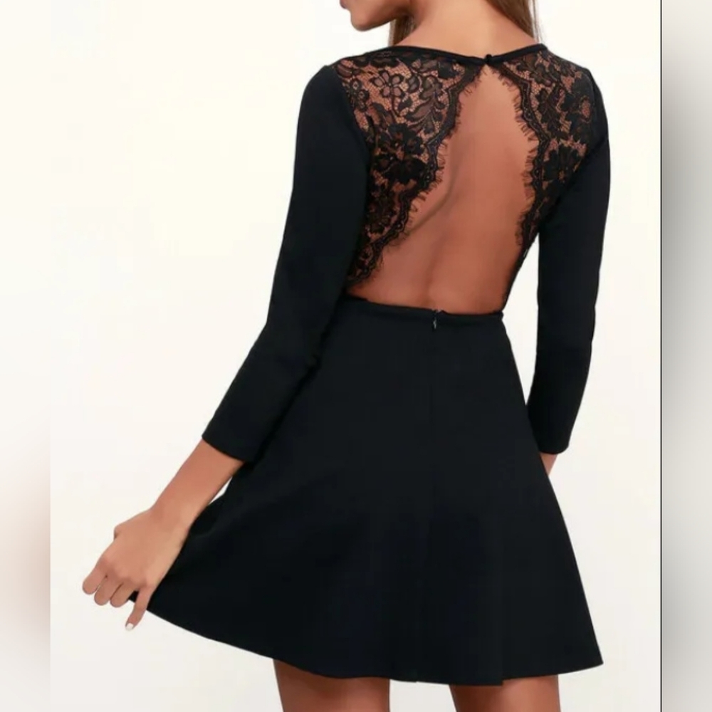 Lulus Lace Open Back Long Sleeve Flowy Skater Dress Sz S